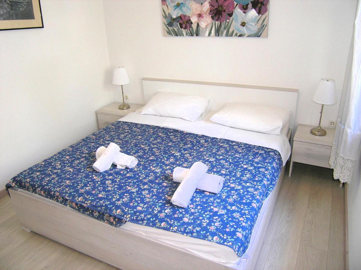 Apartments Sokolovic Krk Town Luaran gambar
