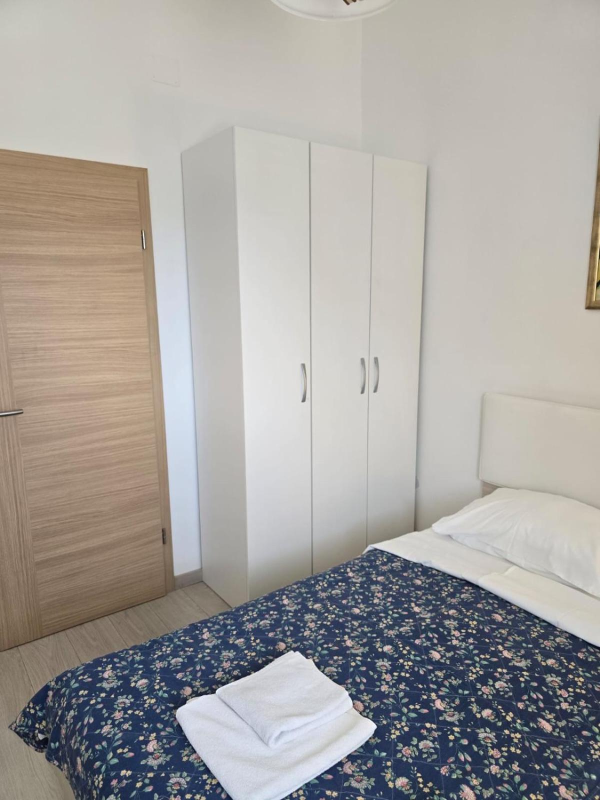 Apartments Sokolovic Krk Town Luaran gambar