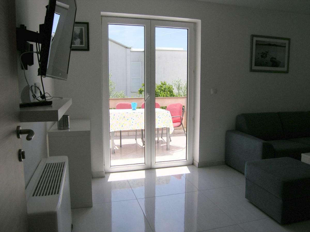 Apartments Sokolovic Krk Town Luaran gambar