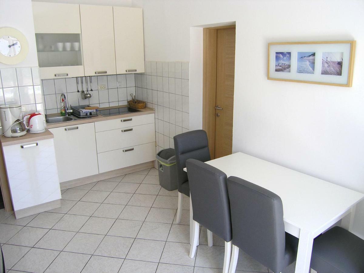 Apartments Sokolovic Krk Town Luaran gambar